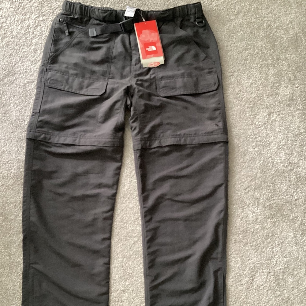 Mens North Face zip off pant